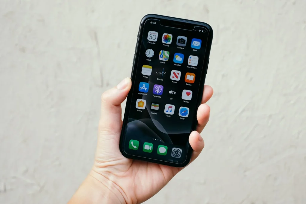 10 iPhone Apps Everyone Should Install First in 2026