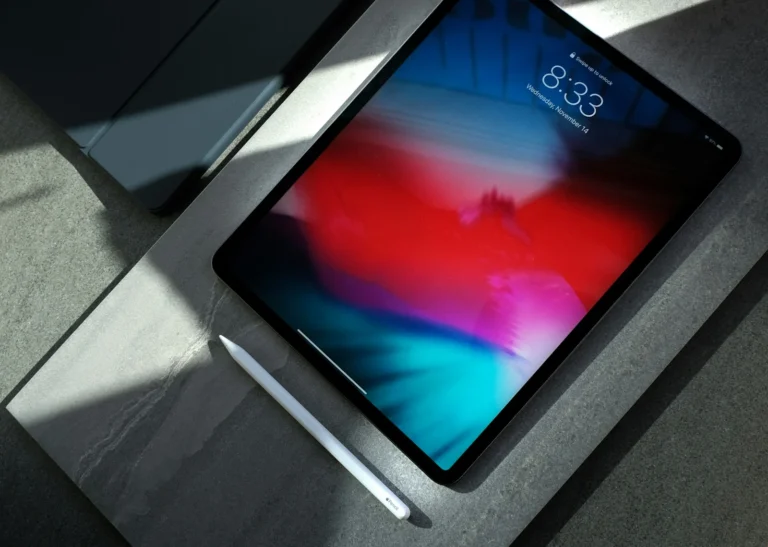 8 iPad Settings That Improve Battery Life in iPadOS 26