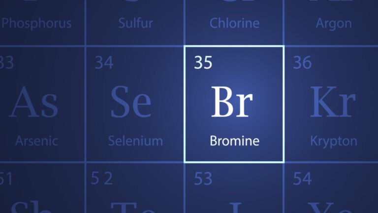 After using ChatGPT, man swaps his salt for sodium bromide—and suffers psychosis
