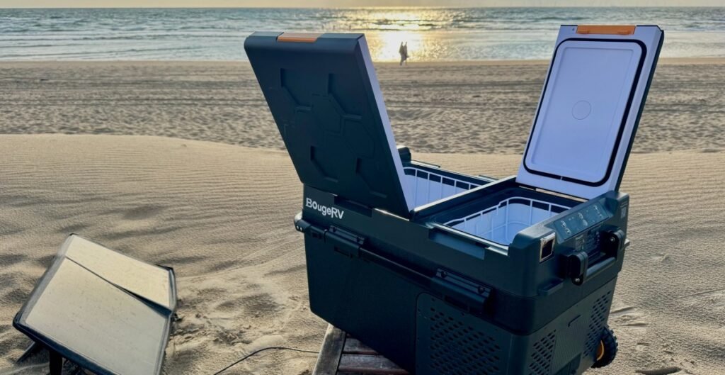 BougeRV’s portable solar fridge is quietly annoying