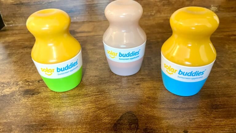 This $15 Sunscreen Applicator for Kids Saves Me Time Before Outdoor Adventures With My Toddler