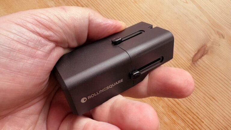 Why this universal travel charger earned a place in my backpack – especially at its price