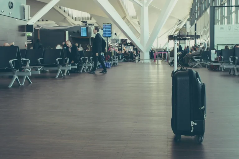 Every Airline That Supports AirTag Share Item Location in 2026