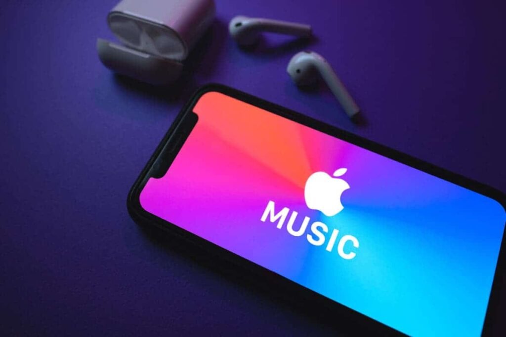 iOS 26 Features Arrive on Android with Apple Music Update