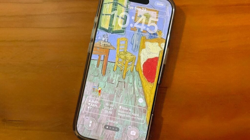 5 cool ways your iPhone's lock screen just got more customizable with iOS 26