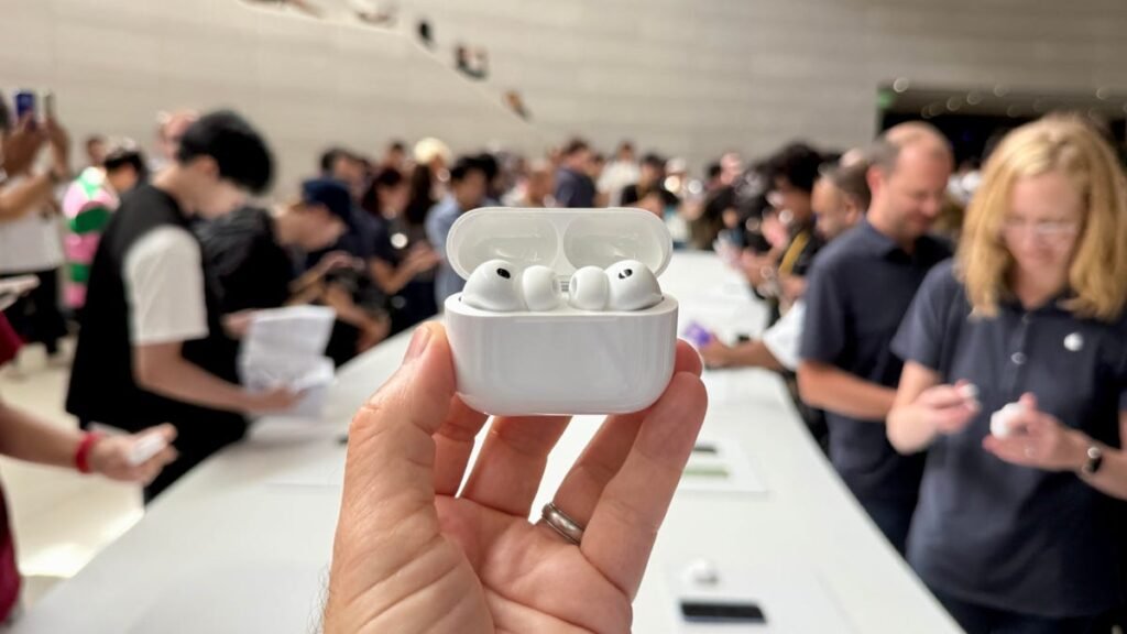 I Tried Apple's New AirPods Pro 3 and They Feel Surprisingly Different