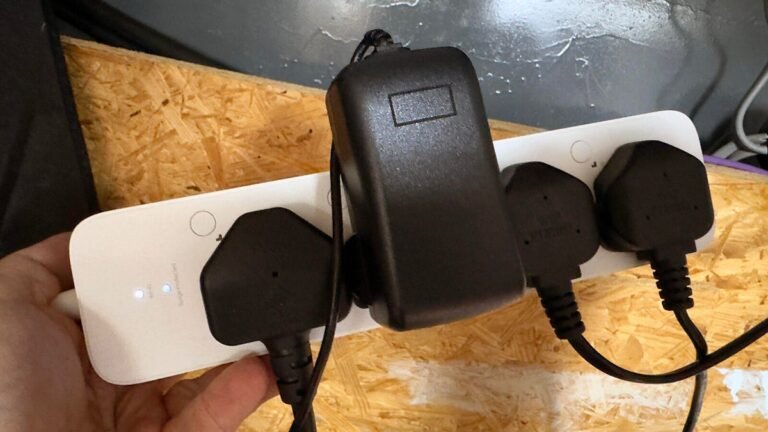 Your electronics could be quietly draining energy – this gadget prevents that