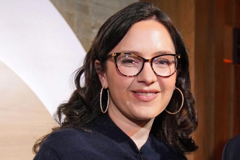 CBS names Bari Weiss editor-in-chief after Free Press deal