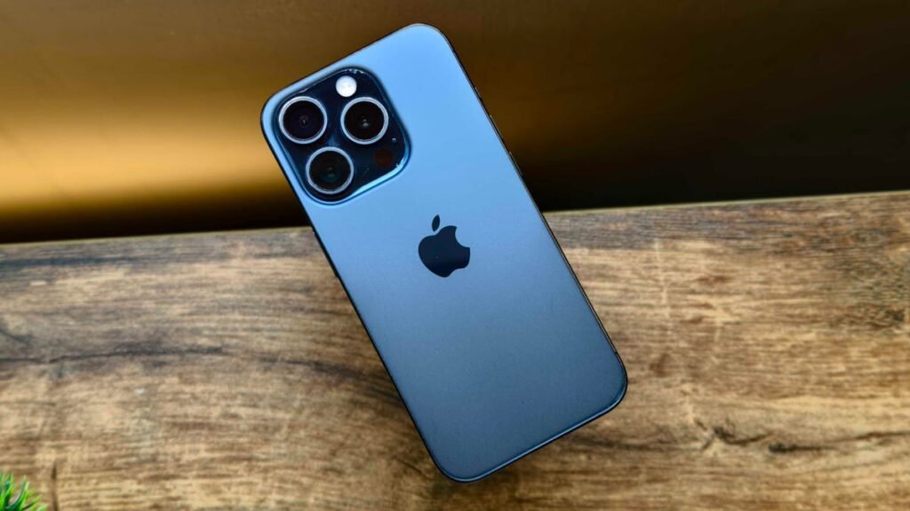 After charging my iPhone the 'Apple way' for 2 years, here's the state of its battery now