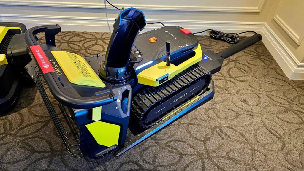 Don’t buy a snow blower unless you’ve consulted these 6 expert-approved steps Don't buy a snow blower unless you've consulted these 6 expert-approved steps