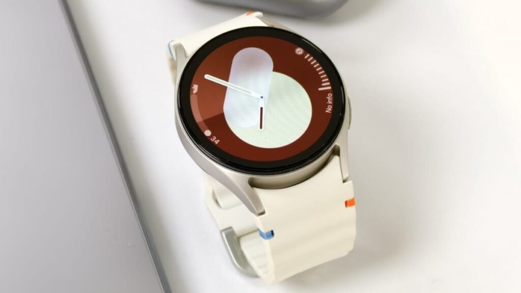 Own a Samsung smartwatch? My 30-second routine will keep your device running like new
