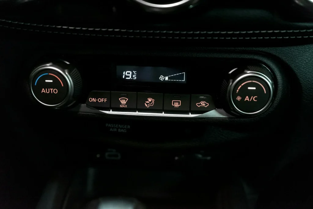 Buttons in Cars: Crash Testers Now Reward Physical Controls