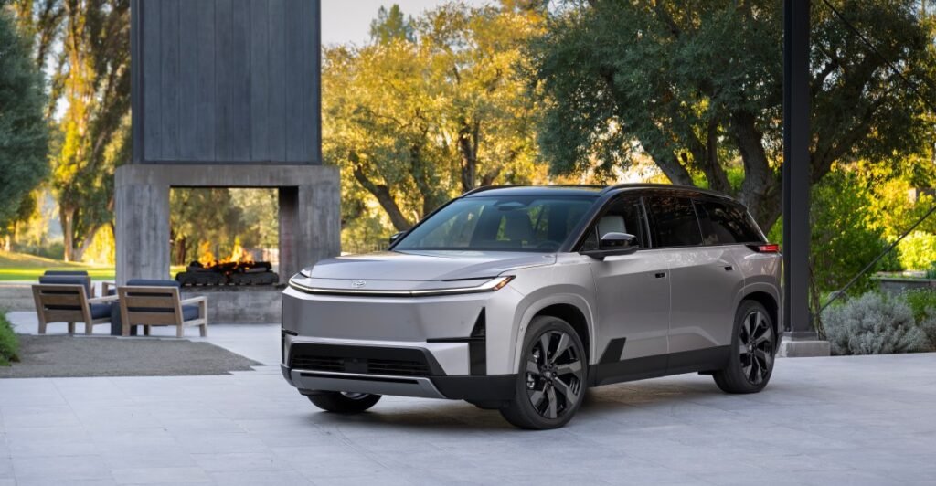 The Toyota Highlander is now a three-row electric SUV with 320 miles of range