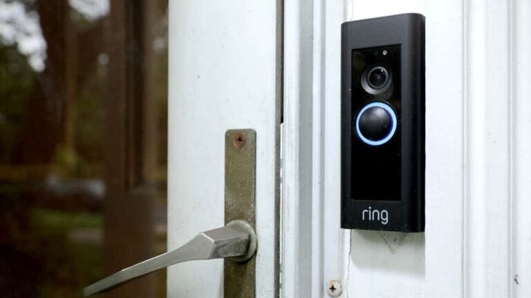Following UFO Expert Disappearance, New Mexico Residents Asked to Hand Over Home Security Footage