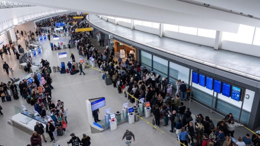 ICE Is Deploying To Airports. TSA Agents Say Its a Bad Idea ICE Is Deploying To Airports. TSA Agents Say Its a Bad Idea