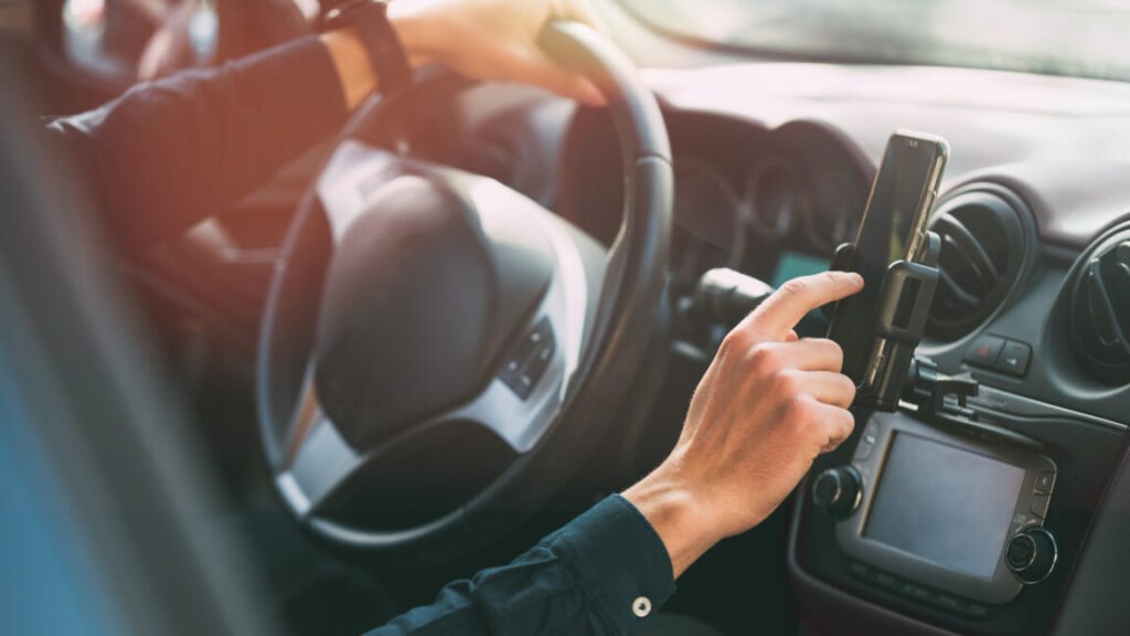 Judge irate as defendant joins by Zoom while driving—then lies about it Judge irate as defendant joins by Zoom while driving—then lies about it