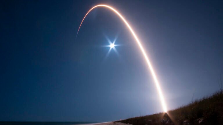 Once again, ULA can’t deliver when the US military needs a satellite in orbit