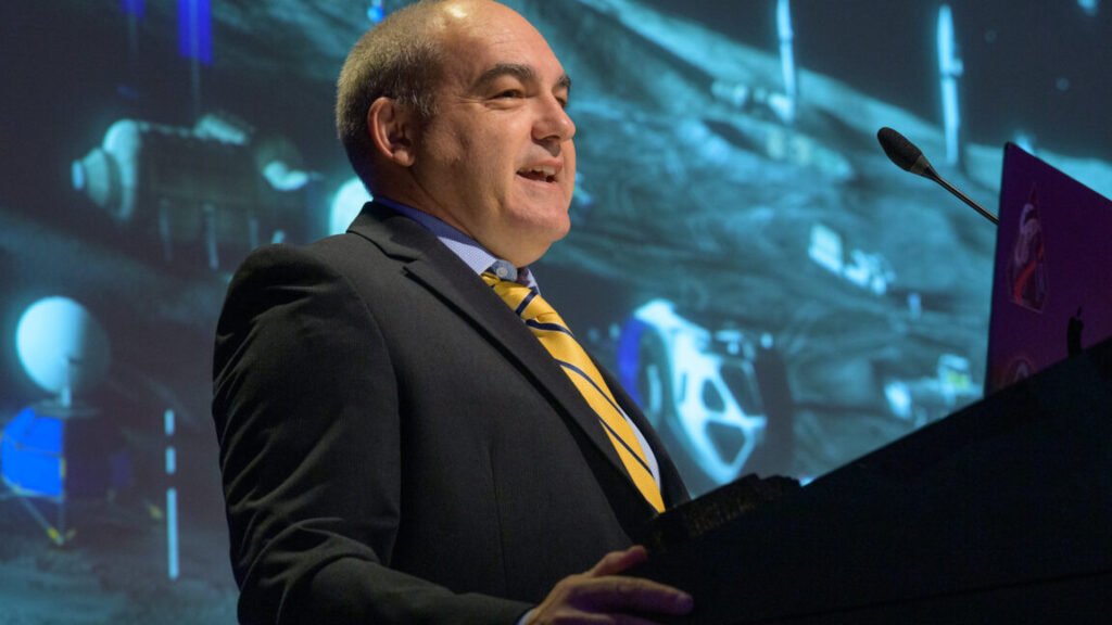 We got an audience with the "Lunar Viceroy" to talk how NASA will build a Moon base