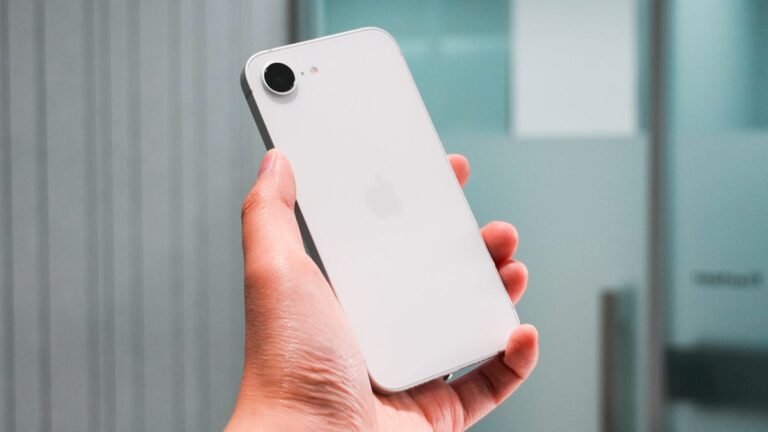 You can get a free iPhone 17e at Visible with this deal – here’s how