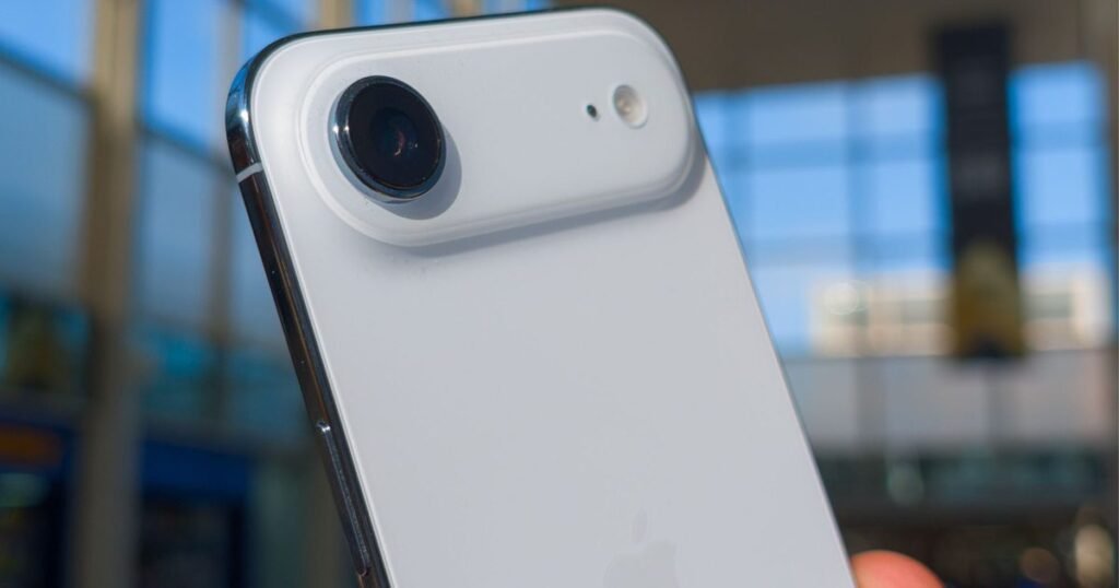 iPhone Air is dramatically outselling Samsung's thin phone, and even Apple's retired Plus model