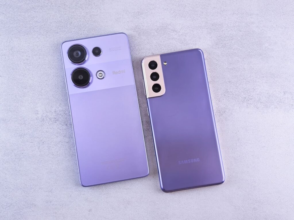 iPhone Air vs iPhone 17 Pro: Which Should You Buy? Two smartphones side by side for comparison