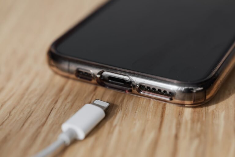 iPhone 17 Pro Charging: Charger Type & Speeds Explained