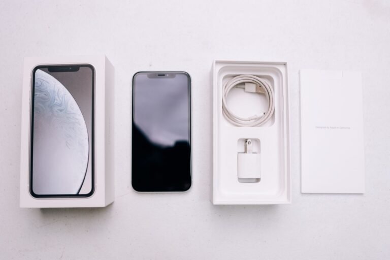 AT&T iPhone Trade-In Values 2026: How to Get Up to $1,100 Off