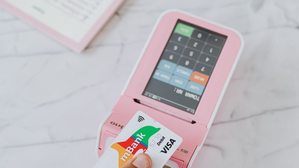 Person paying online with a credit card as an alternative when PayPal is down