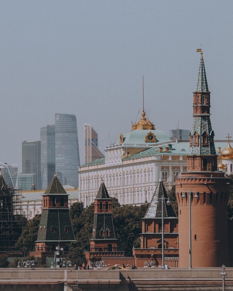 Russia’s Sovereign Internet Law Explained: What Runet Rules Prohibit