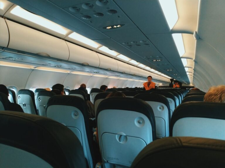 easyJet Waited 30 Years to Put Wi-Fi on Its Planes. Here’s How to Tell if Your Flight Already Has Starlink.