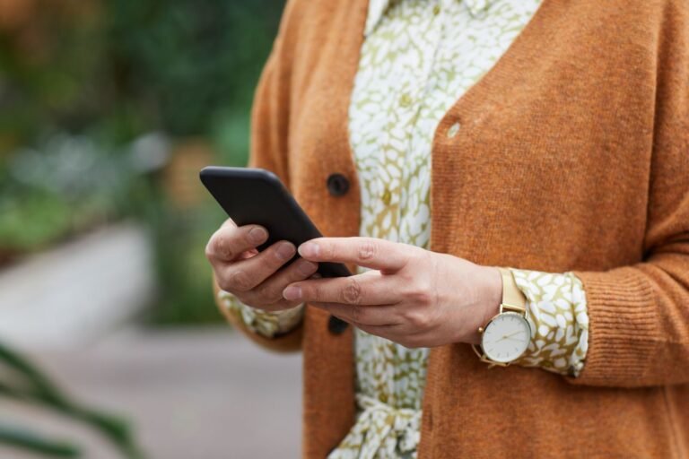 Does Medicare Cover a Smartwatch? What Seniors Can Actually Get in 2026